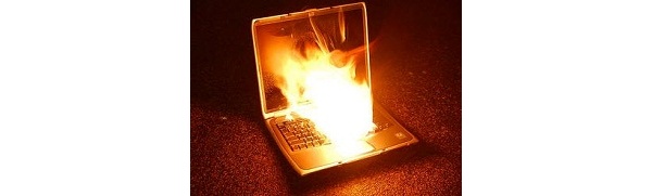 Applen MacBookien akut alttiita hakkeroinnille